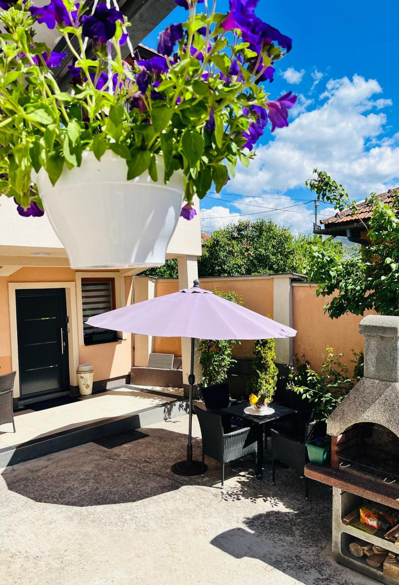 Apartman Irma Sweet Sarajevo Ngoại thất bức ảnh